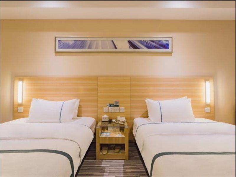 City Comfort Inn Guangzhou Tianpingjia Subway Station Branch Esterno foto